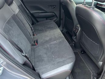 Hyundai Kona 65kWh N-Line S 5dr Automatic