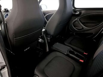 Smart forfour 17.6kWh Premium Hatchback 5dr Electric Auto (22kW Charger) (82 p