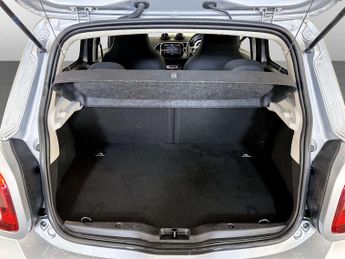 Smart forfour 17.6kWh Premium Hatchback 5dr Electric Auto (22kW Charger) (82 p