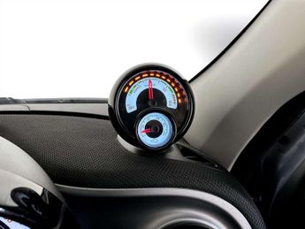 Smart forfour 17.6kWh Premium Hatchback 5dr Electric Auto (22kW Charger) (82 p