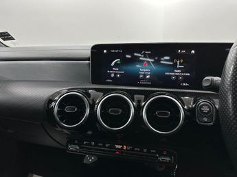 Mercedes-Benz CLA 1.3 CLA200 AMG Line Coupe 7G-DCT Euro 6 (s/s) 4dr