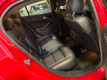 Mercedes-Benz GLA 1.6 GLA200 SE 7G-DCT Euro 6 (s/s) 5dr