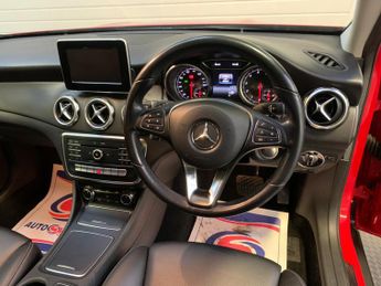 Mercedes-Benz GLA 1.6 GLA200 SE 7G-DCT Euro 6 (s/s) 5dr