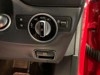 Mercedes-Benz GLA 1.6 GLA200 SE 7G-DCT Euro 6 (s/s) 5dr