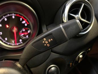 Mercedes-Benz GLA 1.6 GLA200 SE 7G-DCT Euro 6 (s/s) 5dr