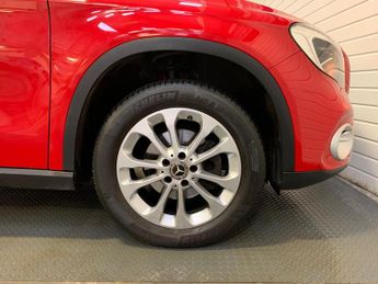 Mercedes-Benz GLA 1.6 GLA200 SE 7G-DCT Euro 6 (s/s) 5dr