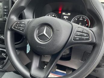 Mercedes-Benz Vito 114 Progressive L2 2.0 5dr Panel Van Diesel