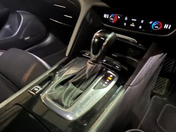 Vauxhall Insignia 2.0 Turbo D BlueInjection Country Tourer Auto Euro 6 (s/s) 5dr