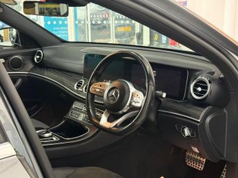 Mercedes-Benz E Class 2.0 E300de 13.5kWh AMG Line (Premium) G-Tronic+ Euro 6 (s/s) 4dr