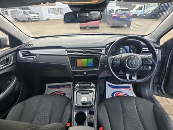 MG MG5 61.1kWh Excite Long Range Auto 5dr