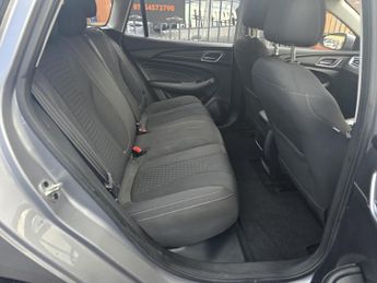 MG MG5 61.1kWh Excite Long Range Auto 5dr