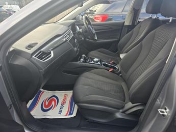 MG MG5 61.1kWh Excite Long Range Auto 5dr