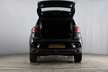 MG MG ZS 72.6kWh SE Long Range Auto 5dr