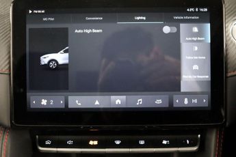 MG MG ZS 72.6kWh SE Long Range Auto 5dr