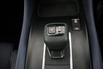 Nissan Qashqai 1.3 DIG-T MHEV Tekna XTRON Euro 6 (s/s) 5dr