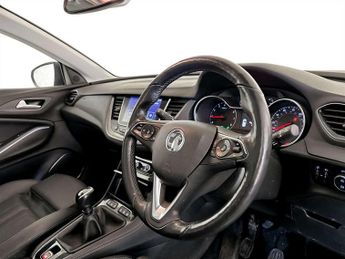 Vauxhall Grandland X 1.2 Turbo Elite Nav SUV 5dr Petrol Manual Euro 6 (s/s) (130 ps)