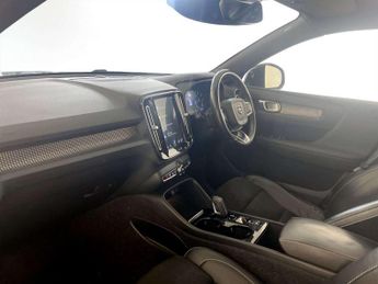 Volvo XC40 2.0 D3 R-Design SUV 5dr Diesel Auto AWD Euro 6 (s/s) (150 ps)