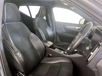 Volvo XC40 2.0 D3 R-Design SUV 5dr Diesel Auto AWD Euro 6 (s/s) (150 ps)