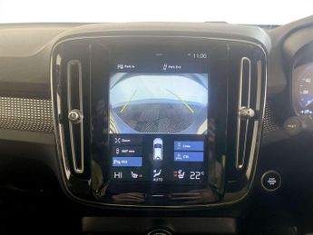 Volvo XC40 2.0 D3 R-Design SUV 5dr Diesel Auto AWD Euro 6 (s/s) (150 ps)