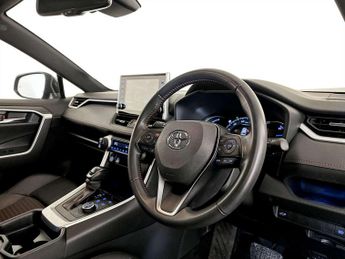Toyota RAV4 2.5 VVT 18.1kWh Dynamic SUV 5dr Petrol Plug-in Hybrid CVT 4WD Eu
