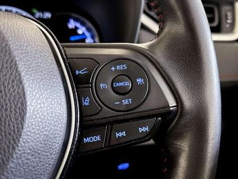 Toyota RAV4 2.5 VVT 18.1kWh Dynamic SUV 5dr Petrol Plug-in Hybrid CVT 4WD Eu