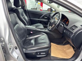 Toyota Avensis 2.2 D-CAT T Spirit Tourer Auto Euro 5 5dr