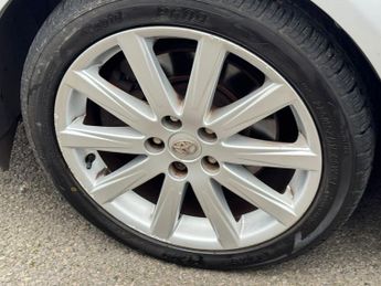 Toyota Avensis 2.2 D-CAT T Spirit Tourer Auto Euro 5 5dr