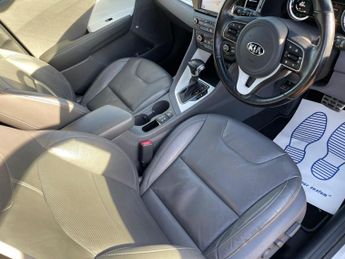 Kia Niro 1.6h GDi First Edition DCT Euro 6 (s/s) 5dr