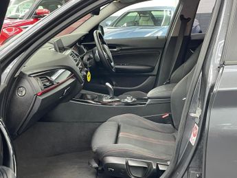 BMW 1 Series 2.0 120d Sport Auto xDrive Euro 6 (s/s) 5dr