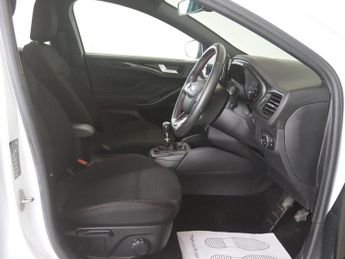 Ford Focus 1.0T EcoBoost ST-Line Euro 6 (s/s) 5dr
