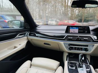 BMW 7 Series 3.0 730d MHT M Sport Auto xDrive Euro 6 (s/s) 4dr
