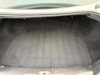 Jaguar XF 3.0d V6 R-Sport Auto Euro 5 (s/s) 4dr