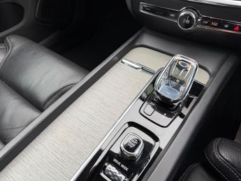 Volvo S60 2.0 B5 MHEV Inscription Auto Euro 6 (s/s) 4dr