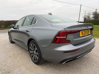 Volvo S60 2.0 B5 MHEV Inscription Auto Euro 6 (s/s) 4dr