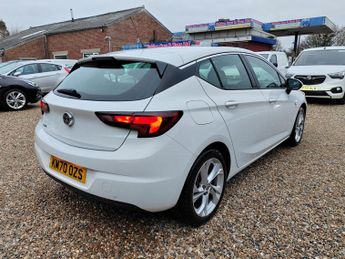 Vauxhall Astra 1.4i Turbo SRi CVT Euro 6 (s/s) 5dr