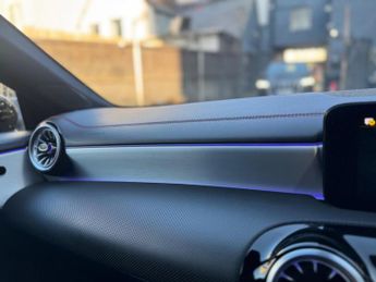 Mercedes-Benz CLA 1.3 CLA180h MHEV AMG Line (Premium) Coupe 7G-DCT Euro 6 (s/s) 4d