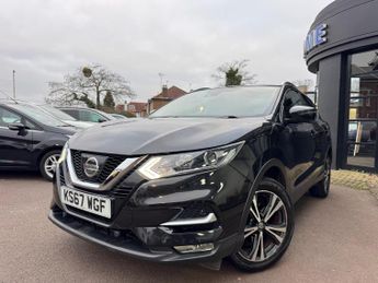 Nissan Qashqai 1.2 DIG-T N-Connecta XTRON Euro 6 (s/s) 5dr