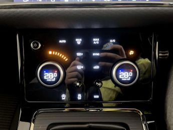 Land Rover Range Rover Evoque 2.0 D150 R-Dynamic SUV 5dr Diesel Manual FWD Euro 6 (s/s) (150 p