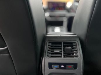 SEAT Leon 1.4 eHybrid 12.8kWh FR Sport DSG Euro 6 (s/s) 5dr