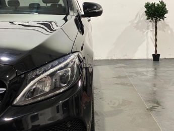 Mercedes-Benz C Class 2.1 C250d AMG Line (Premium) 7G-Tronic+ Euro 6 (s/s) 4dr