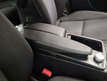 Mercedes-Benz C Class 1.8 C180K SE Auto Euro 4 5dr