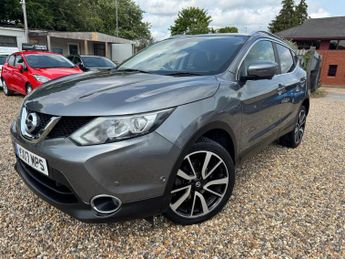 Nissan Qashqai 1.6 dCi Tekna XTRON Euro 6 (s/s) 5dr