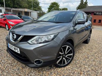 Nissan Qashqai 1.6 dCi Tekna XTRON Euro 6 (s/s) 5dr
