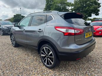 Nissan Qashqai 1.6 dCi Tekna XTRON Euro 6 (s/s) 5dr