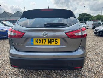 Nissan Qashqai 1.6 dCi Tekna XTRON Euro 6 (s/s) 5dr