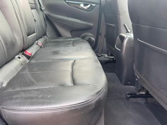 Nissan Qashqai 1.6 dCi Tekna XTRON Euro 6 (s/s) 5dr