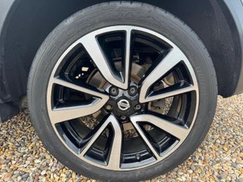 Nissan Qashqai 1.6 dCi Tekna XTRON Euro 6 (s/s) 5dr