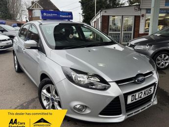 Ford Focus 1.6 TDCi Zetec Euro 5 (s/s) 5dr