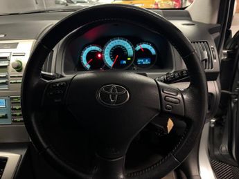 Toyota Corolla Verso 1.8 SR Multimode 5dr