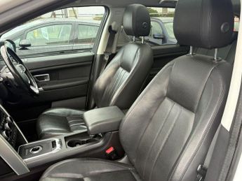 Land Rover Discovery Sport 2.0 TD4 HSE Auto 4WD Euro 6 (s/s) 5dr